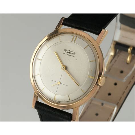 Gold Plated Men's Vintage Aureole Watch 17 Rubis with Leather .